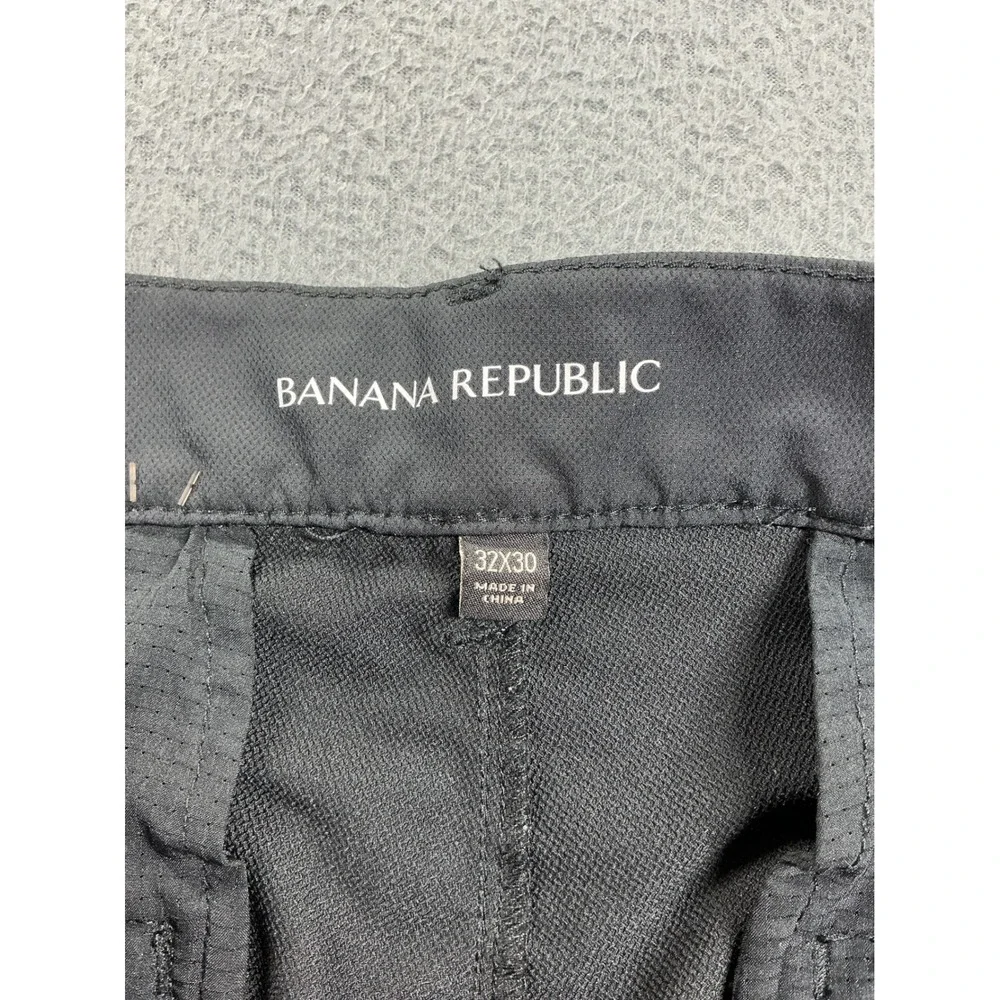 Banana‎ Republic Core Temp Chino Pants Mens 34x32 Dark Gray Slim Straight Tech